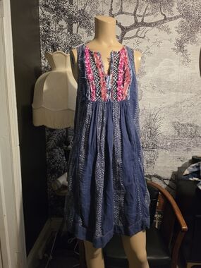 Anthropologie Akemi + Kin Morwen Boho Embroidered Dress 4 NWOT